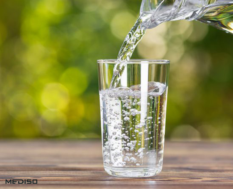 سلامت ناخن با آب نوشیدن